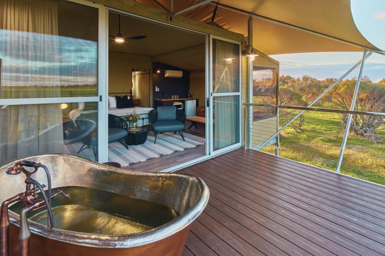 Willow Wood Glamping Retreat Broadwater Exterior photo